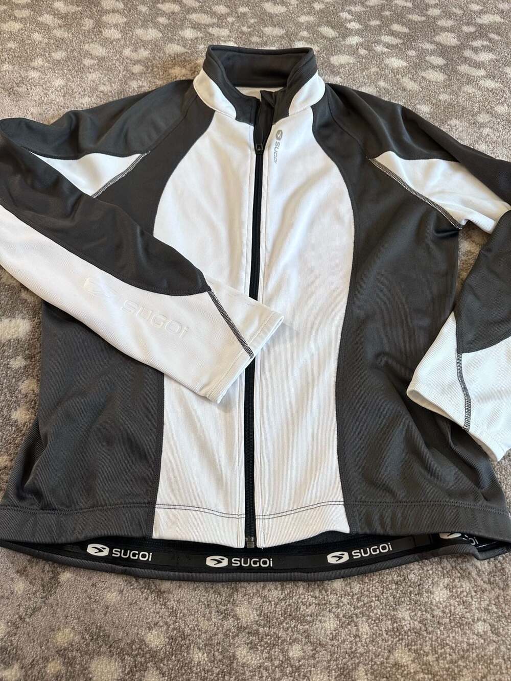 Sugoi Cycling Jacket Women’s Size L White Gray Full Zip Rear Pocket Long Sleeve